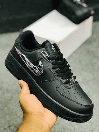 Nike Air Force 1 Cracked Leather – A Unique Twist on a Classic