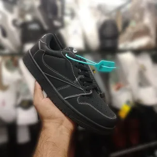 Black Sneakers – Classic Style, Modern Comfort