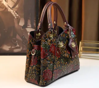 Vintage High-end Carved Bag