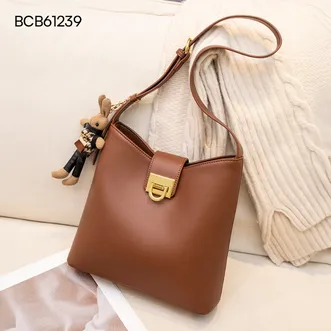 New genuine leather commuter bag 