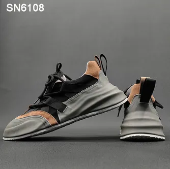 Genuine Leather Breathable Bottom plate Sneakers.
