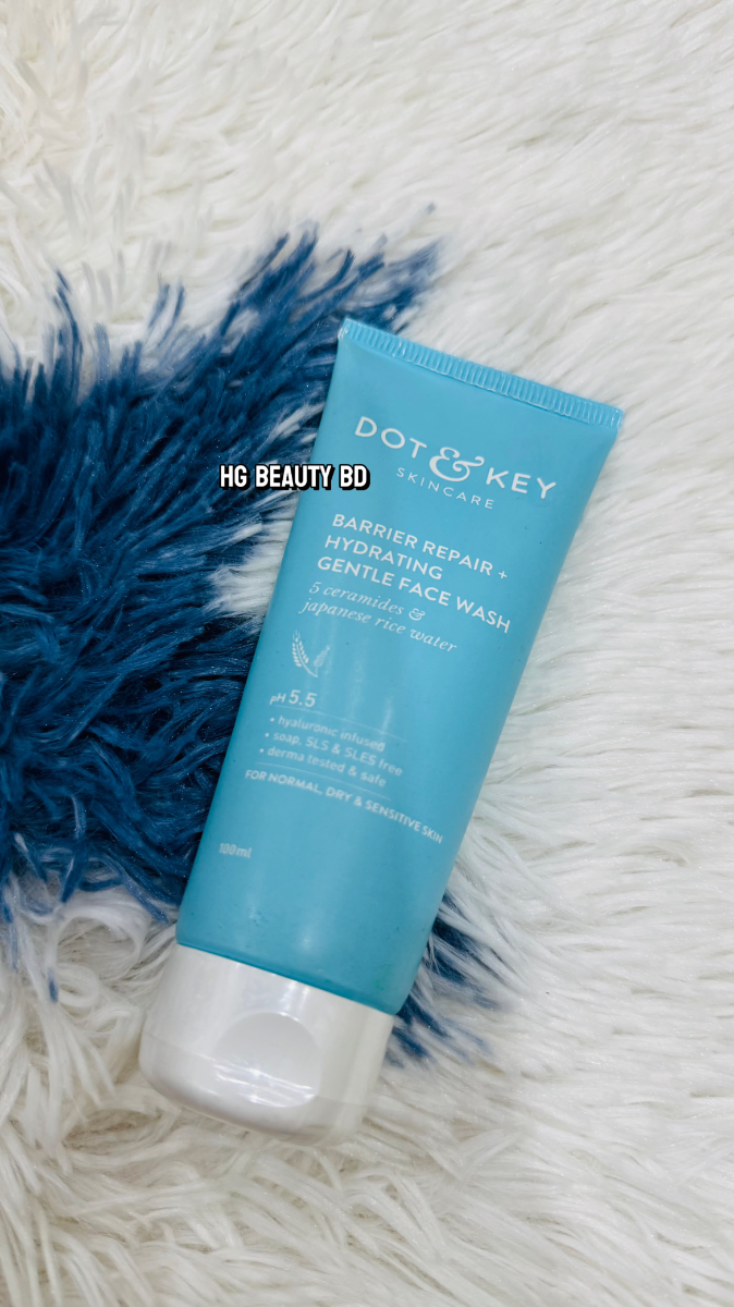 Dot and Key Barrier Repair Gentle Hydrating Face Wash for Normal, Dry and Sensitive Skin 100ml