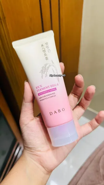 Dabo Whitening & Shining Rice Ferment Foam Face Wash 100ml