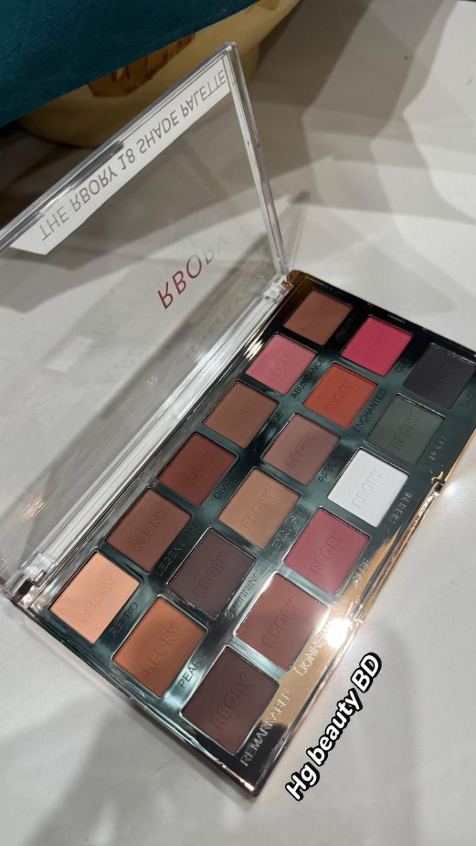 Rbory 18 Color Eyeshadow Palette - matte finish