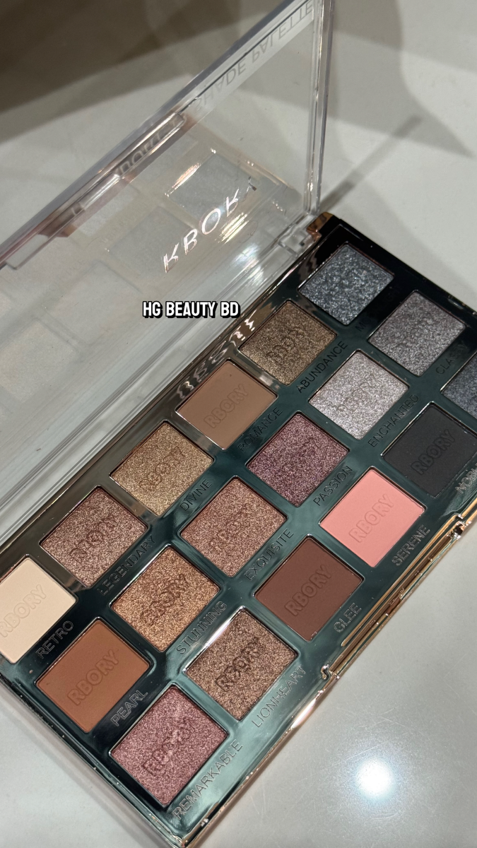 Rbory 18 Color Eyeshadow Palette - matte glitter finish