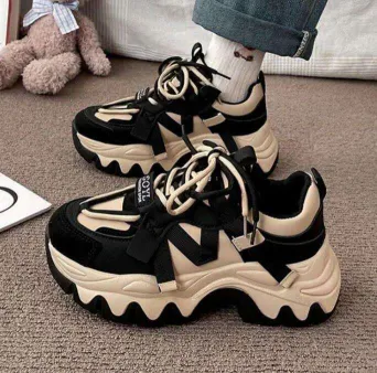  New Women Lace-up Casual Sneakers