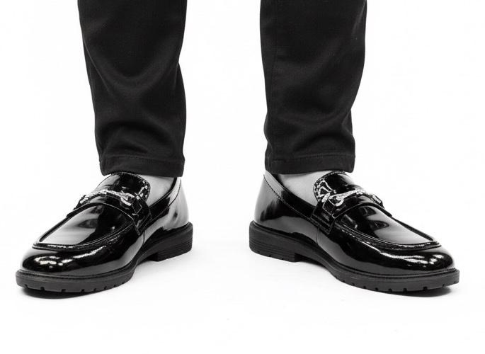 Brown Penny Loafers — Classic Leather Design