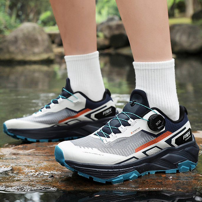 TRENDY BREATHABLE COMFORTABLE CASUAL SHOES GB-7097