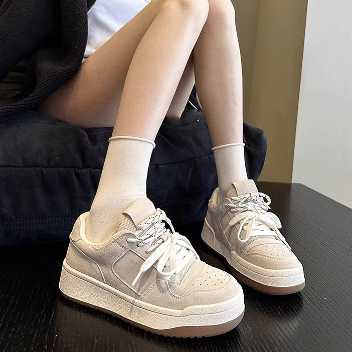 Kira Glow Womens Casual Shoes