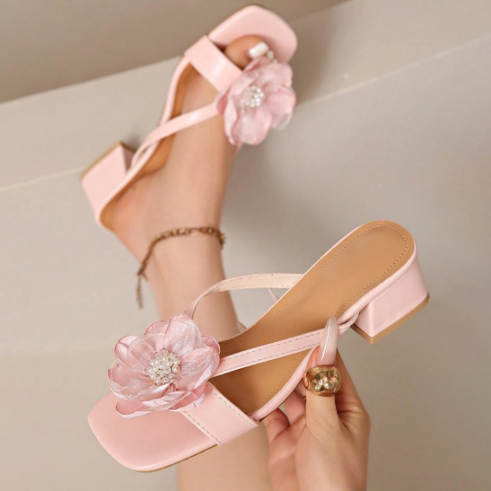 ROSÉ BLOOM HEELS