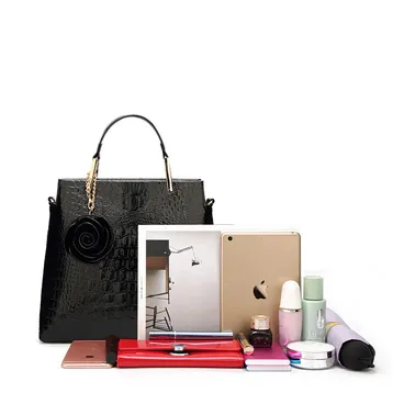 Crocodile Pattern Patent Handbag | Elegant Women’s Shoulder Bag