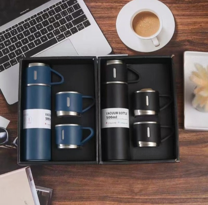 প্রিমিয়াম কোয়ালিটি ৫০০ মিলি ভ্যাকুয়াম ফ্লাস্ক – স্টাইলিশ এবং দীর্ঘস্থায়ী(Premium Quality 500ml Vacuum Flask - Stylish & Durable)