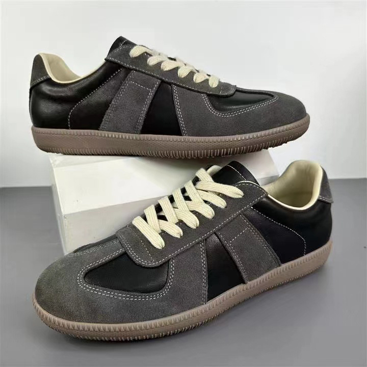 BREATHABLE & COMFORTABLE CASUAL SHOES GB-2287
