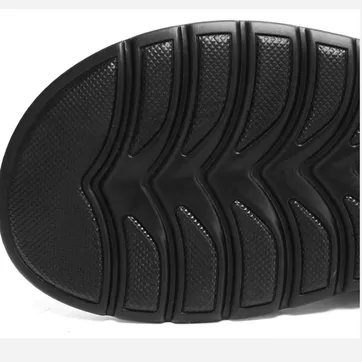Urban Breeze Men’s Slippers