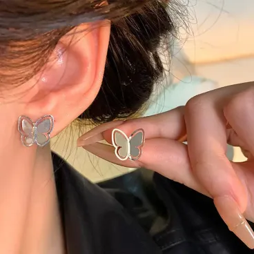  Korean Mini Butterfly Stud Earring