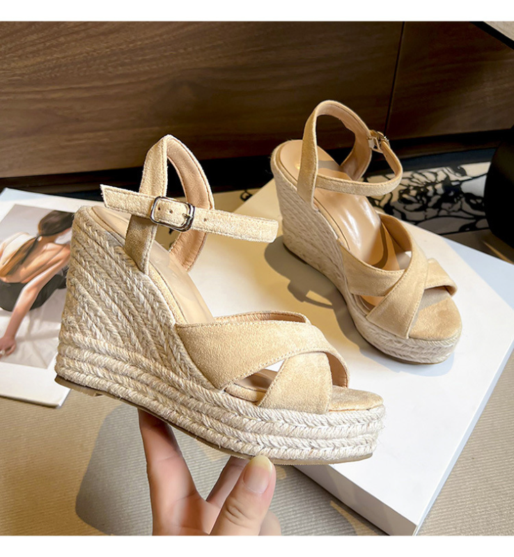 COASTLINE COMFORT WEDGES