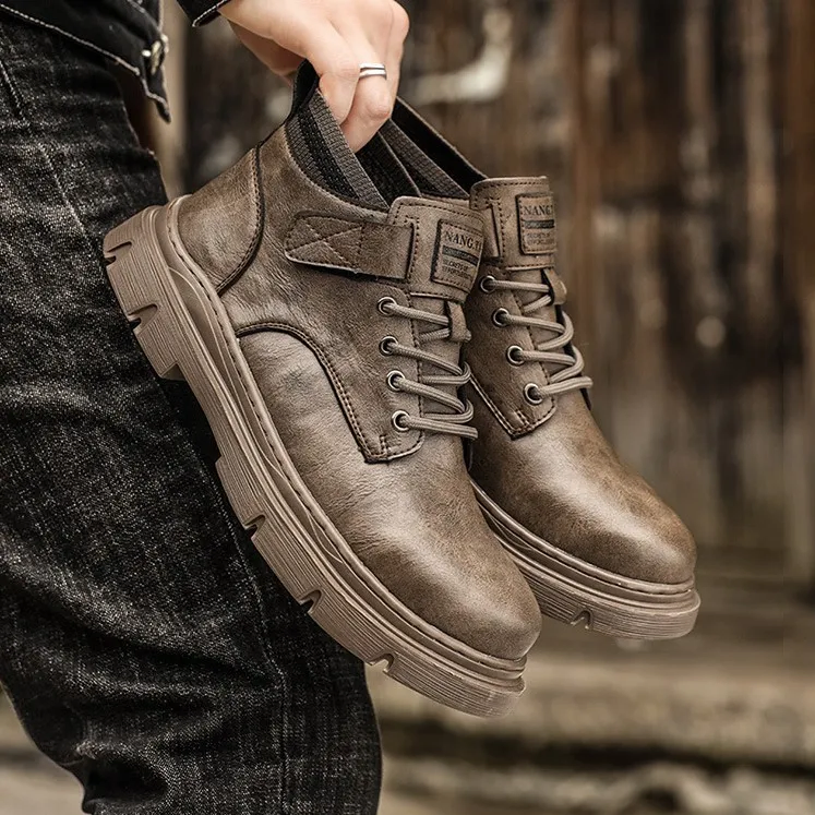 Onyx Blast Martin Boots 