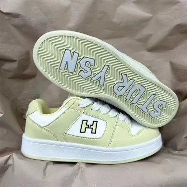 Lightweight Running Shoe