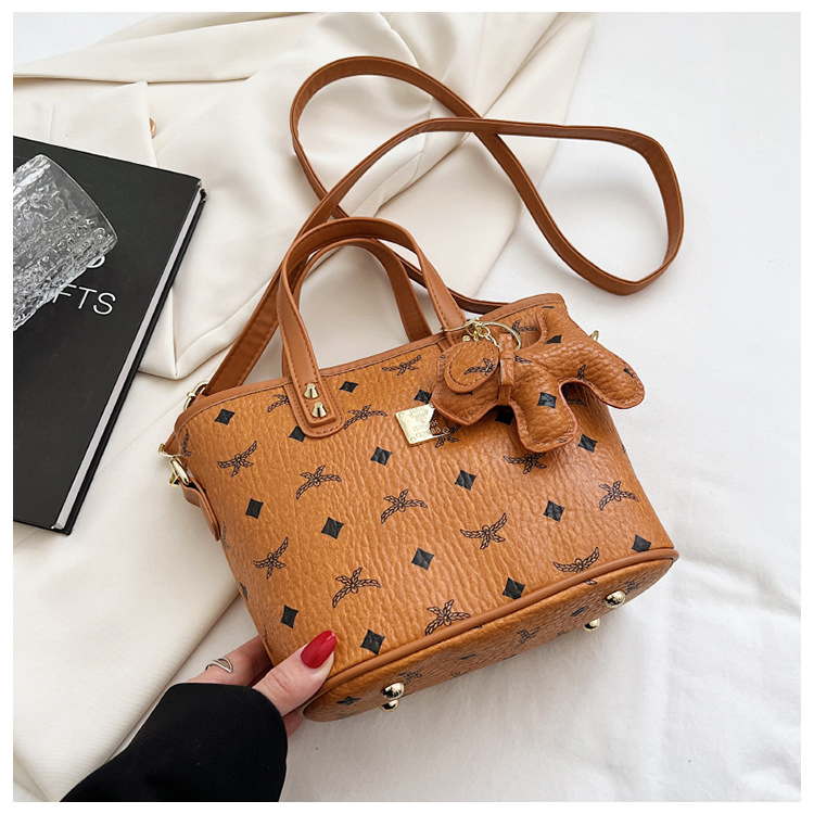 Hazel Carry Women’s Shoulder Bag