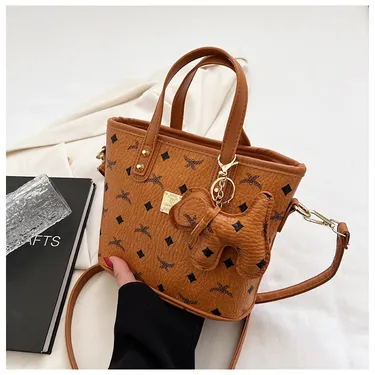 Hazel Carry Women’s Shoulder Bag