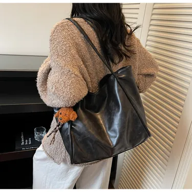 Estara Women's Totebag