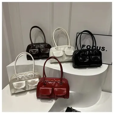  Double-pocket Shoulder Bag