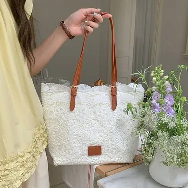 Large Capacity Women's Lace Tote Bag