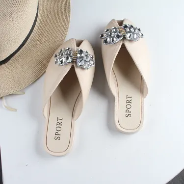 Fashionable Two-Flower Metal Buckle Slippers