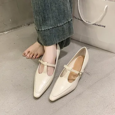 HOLLOW POINTED STILETTO SHALLOW MOUTH SHOES
