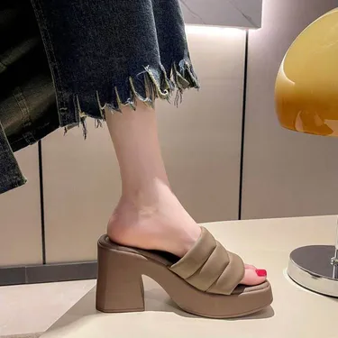 Ultra Fashion Style Women Shoe
