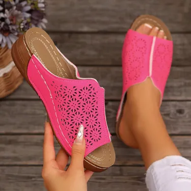 BLOOM CUTOUT SLIDES