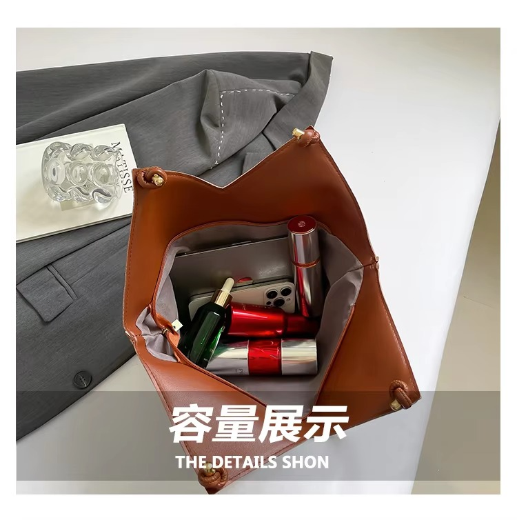 Classic Minimalist Vintage Tote Bag For Women
