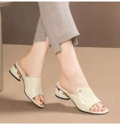 New Sandals Outerwear Fashion