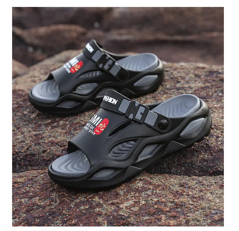 DreamLite Men’s Slippers 