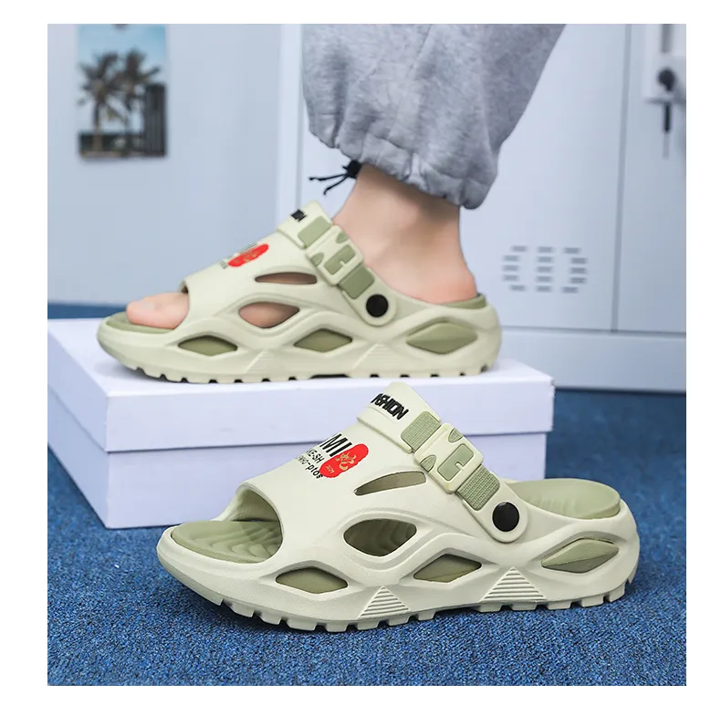 DreamLite Men’s Slippers