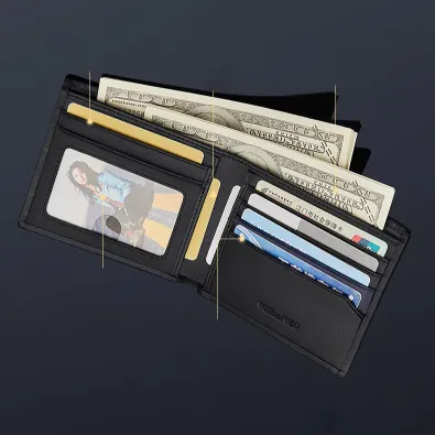 SIGNATURE ELEGANCE WALLET
