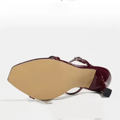 Golden Walk Women’s Sandal