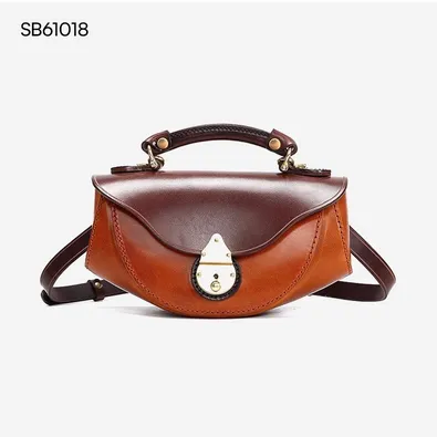 Texted Boat Toe Layer Cowhide Crossbody Small Bag 