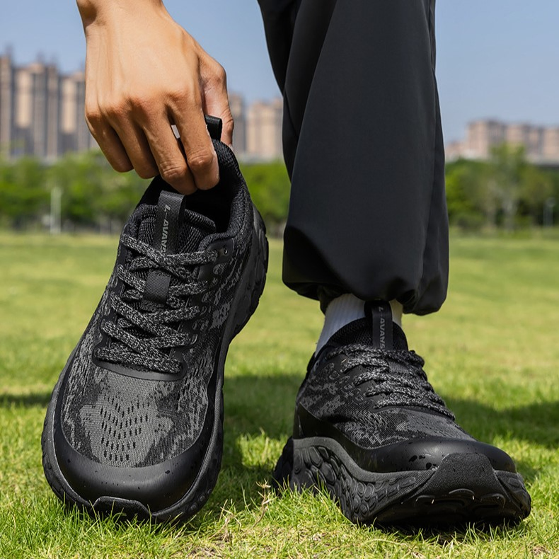 PEAK VOYAGER OUTDOOR SHOES