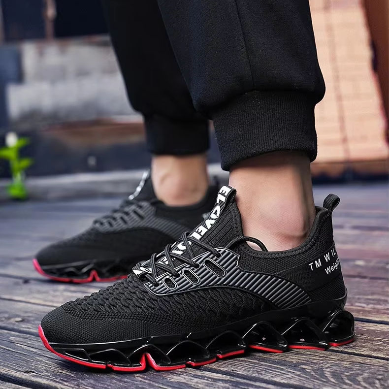 UltraWalk Comfort Sneaker