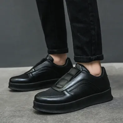 Core Charge Casual Shoes