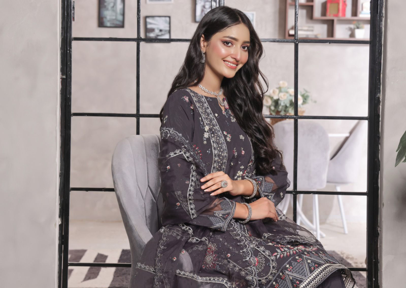 Eid Exclusive Bin Hameed Premium Organza Suit