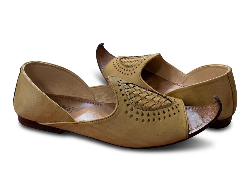 Black Woven Peshawari Chappal — Handcrafted Leather 