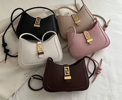 Fashionable Crossbody Shoulder Bag