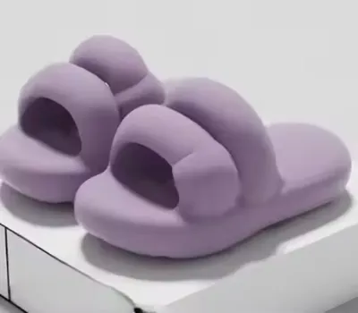 Anti-skid Hard Wearing Lithe Comfortable Pliable Soft Pure Slipper.