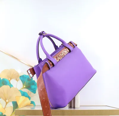 designer shoulder tote bag