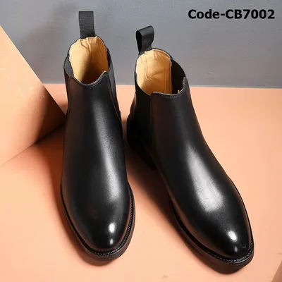 Leather Pointed Toe Chelsea Boots