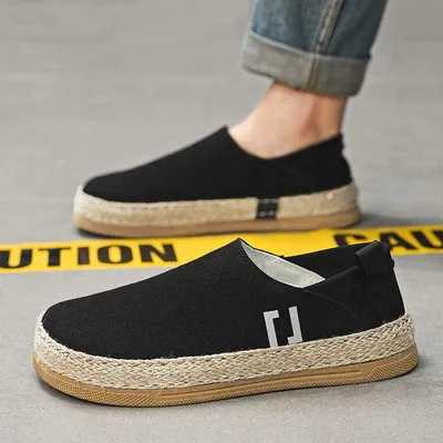  Old Beijing Cloth Shoes 