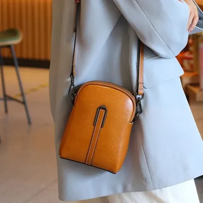 Oil Wax Leather Shoulder Bag