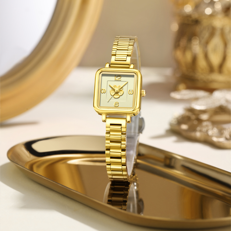 Steel Band Quartz Watch